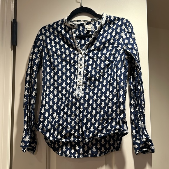 J. Crew Navy and White Cotton Long-Sleeve Button Up Blouse (Size xxs) - Picture 2 of 6